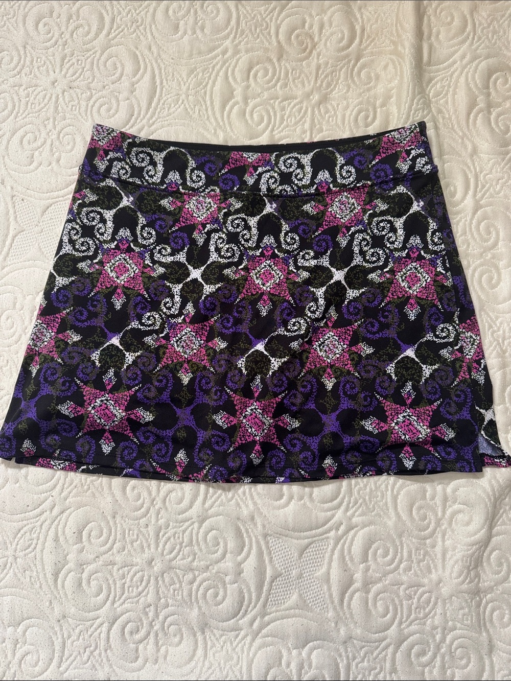 Women’s Black Floral Patterned A-Line Skirt - Purple & Pink